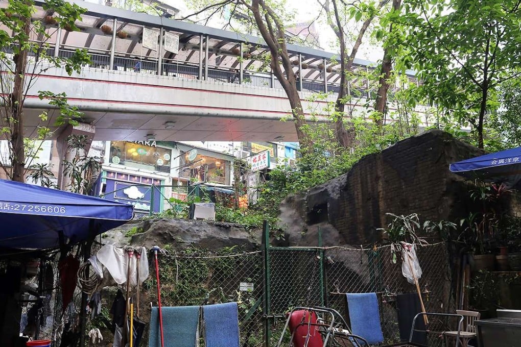 The remains are located in Central near the Mid-Levels escalator. Photo: Dickson Lee