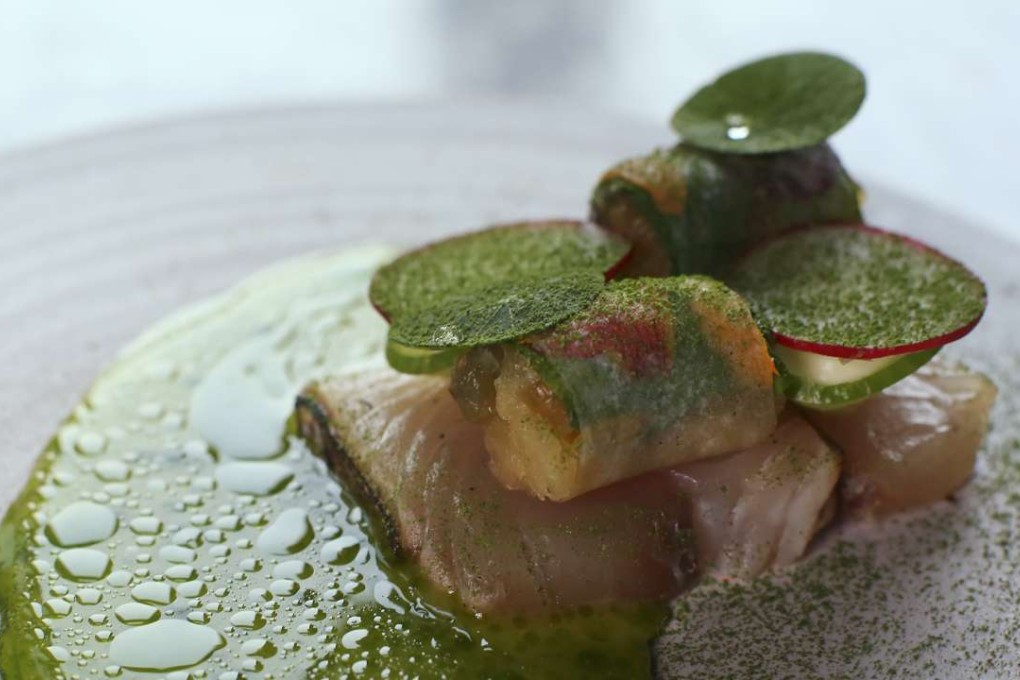 Spanish mackerel with star fruit, ginger and jellyfish at Vea Restaurant and Lounge. Photos: Edmond So