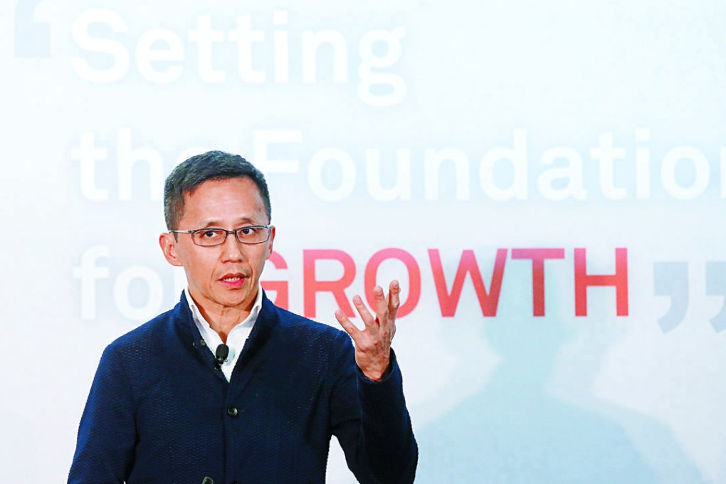 Hong Kong Broadband Network (HKBN) CEO and co-owner William Yeung chu-kwong at HKBN interim results press conference in Hong Kong Club. Photo: Dickson Lee