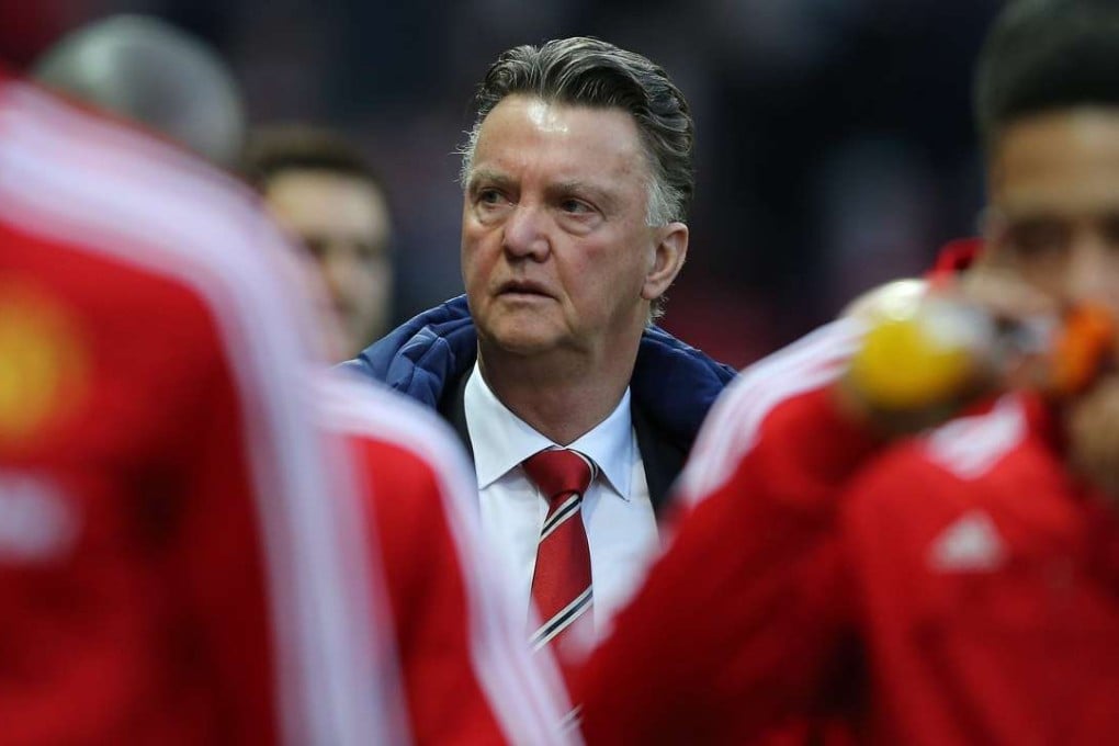 epa05269512 Manchester United's manager Louis van Gaal during the English Premier League soccer match between Manchester United and Crystal Palace at Old Trafford, Manchester, Britain, 20 April 2016. EPA/Nigel Roddis EDITORIAL USE ONLY. No use with unauthorized audio, video, data, fixture lists, club/league logos or 'live' services. Online in-match use limited to 75 images, no video emulation. No use in betting, games or single club/league/player publications.