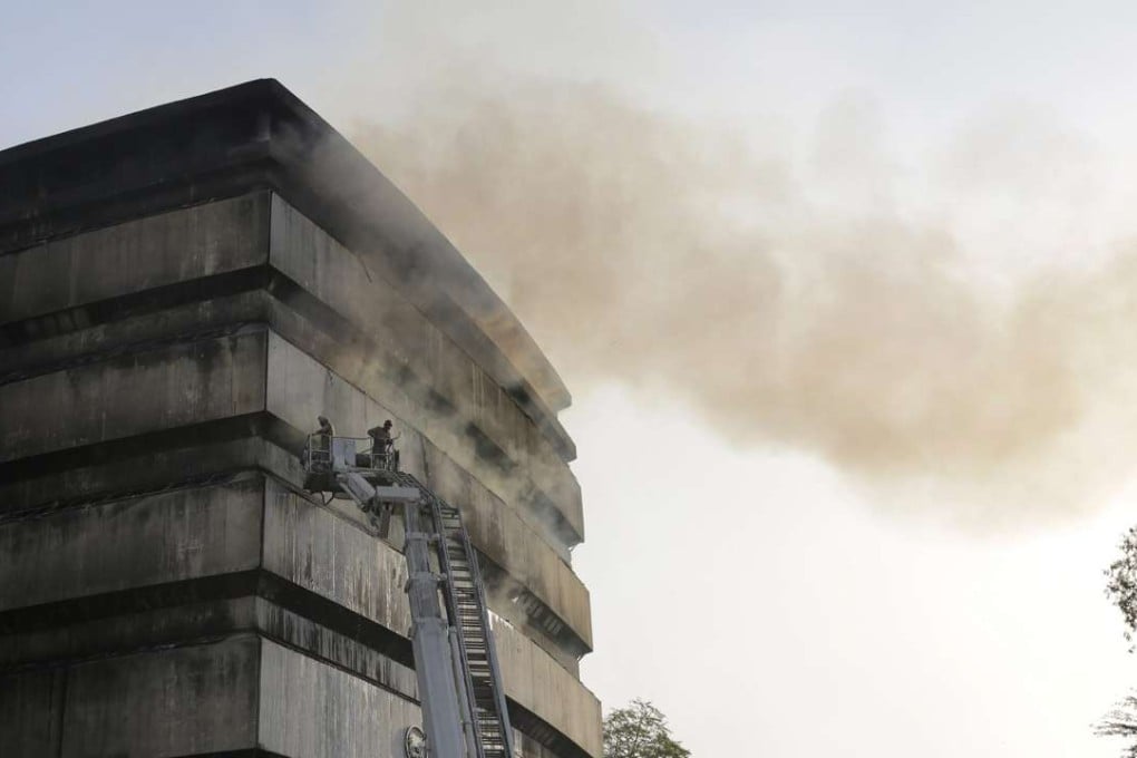 Firefighters try to extinguish a fire that broke out in the National Museum of Natural History. Photo: EPA