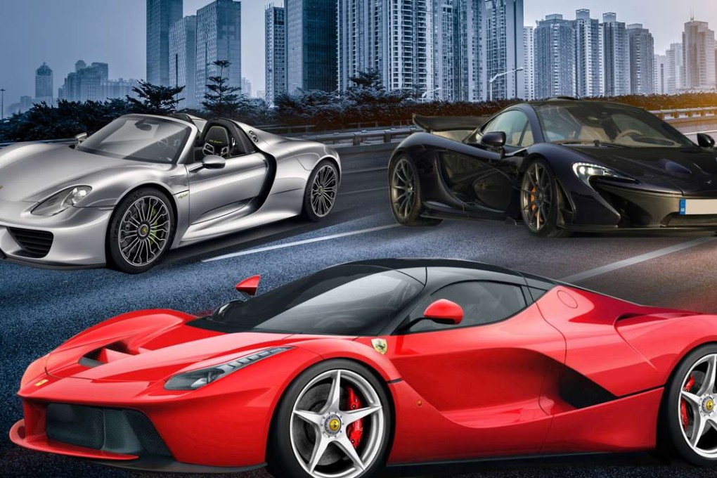 Porsche 918 Spyder (silver), McLaren P1 (black) and Ferrari LaFerrari.