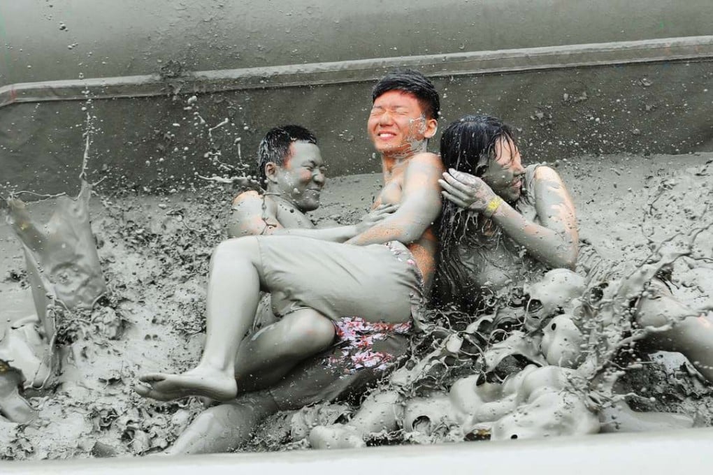 Whether it’s for therapy or fun, who doesn’t love a splash-around in the mud?