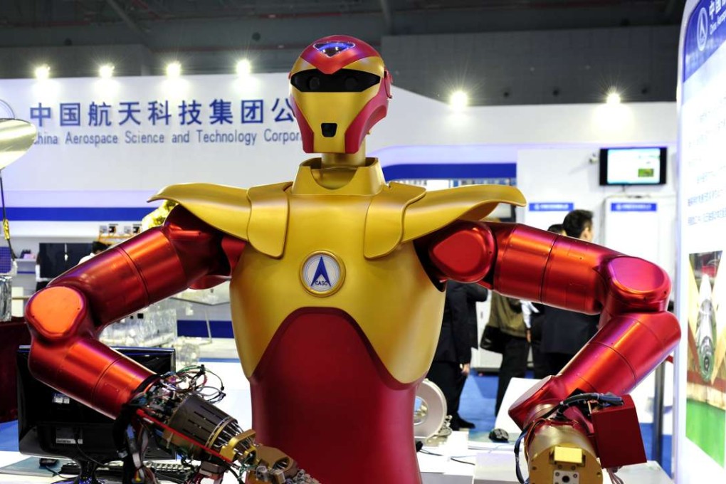 The robotic astronaut "Xiaotian" seen at the 17th China International Industry Fair in Shanghai in November 2015. Photo: Xinhua