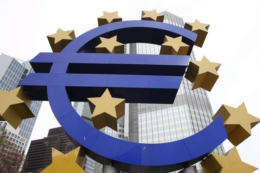 The logo of the European currency Euro is pictured in front of the European Central Bank, ECB in Frankfurt am Main, western Germany. Phot AFP, Daniel Roland.