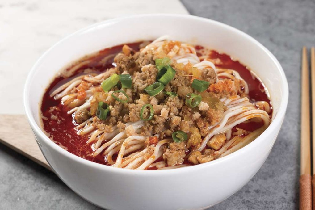 Dan Dan noodle in spicy soup. ]