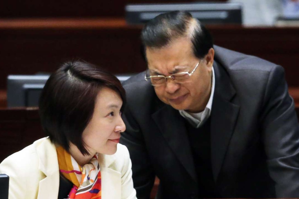 DAB chairwoman Starry Lee Wai-king and colleague Tam Yiu-chung in the Legco chamber. Photo: Dickson Lee