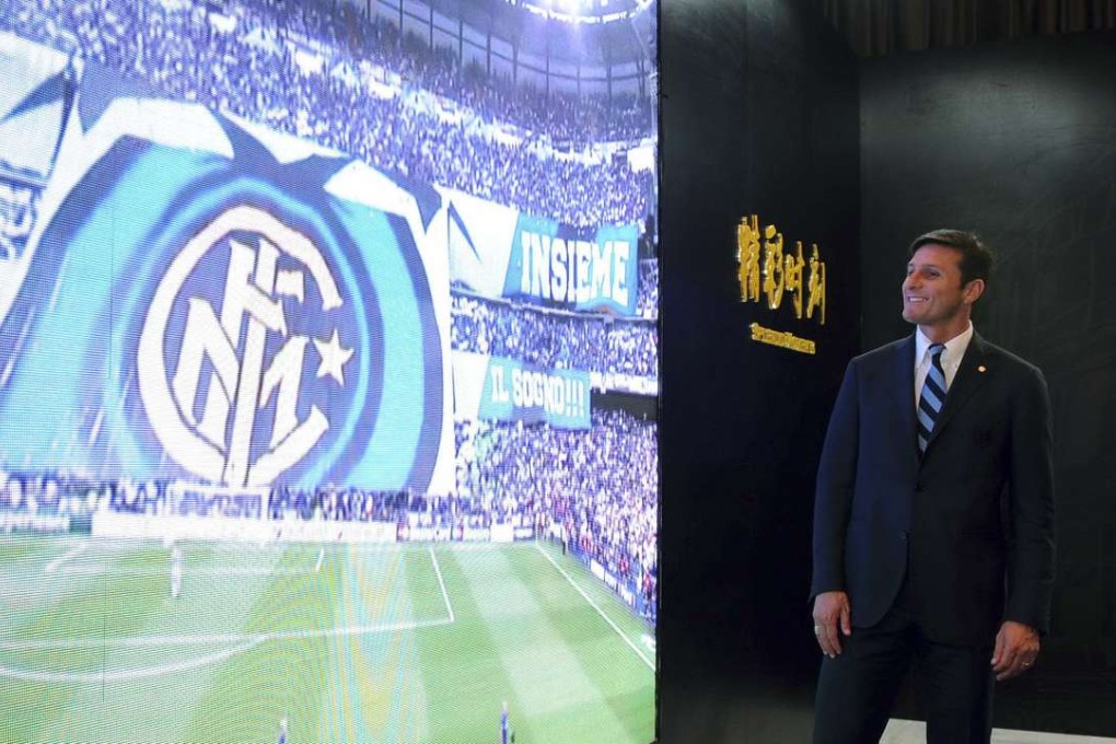 Javier Zanetti, former captain and now vice chairman of Inter Milan, attends a press conference in Nanjing in eastern China's Jiangsu province as Chinese retail giant Suning bought a majority stake in Inter Milan, marking the latest entry into the European football market by cash-rich Chinese firms. Photo: AP