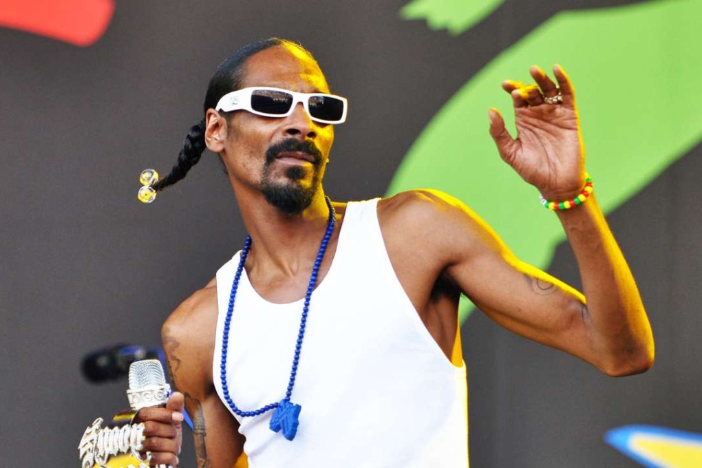 Snoop Dogg performing live at Glastonbury 2010. Photo: Alamy