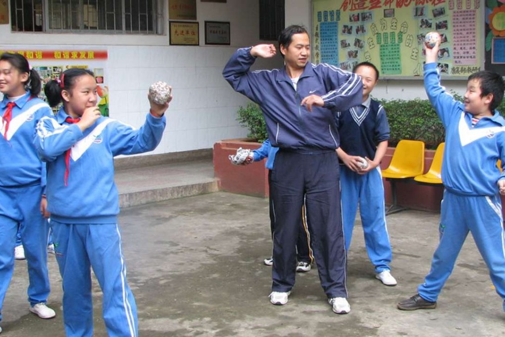 Dai Jianrong teaching a class at his school. Photo: SMP Pictures