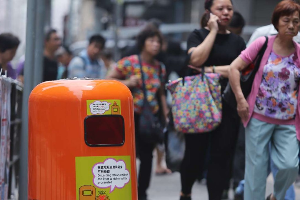 A new rubbish bin with a smaller opening in Mong Kok. Photo: Sam Tsang