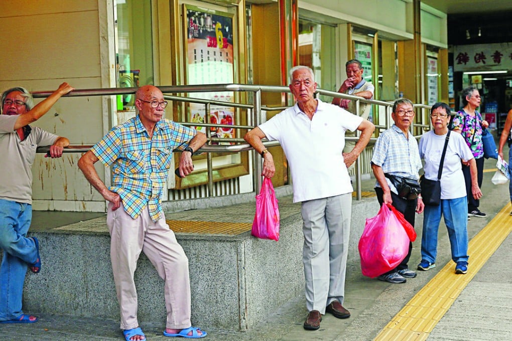These elderly residents in Sham Shui Po are likely to be unhappy if the government rejects calls for universal pensions. Photo: Sam Tsang