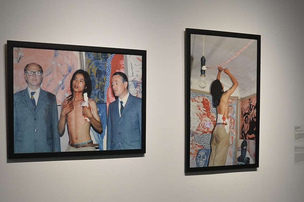Dialogue with Gilbert and George (1993) by Ma Liuming.