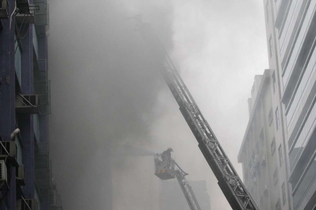 The fire at the Lai Cheong Factory Building in Cheung Sha Wan that has drawn parallels with the Ngau Tau Kok blaze. Photo: David Wong