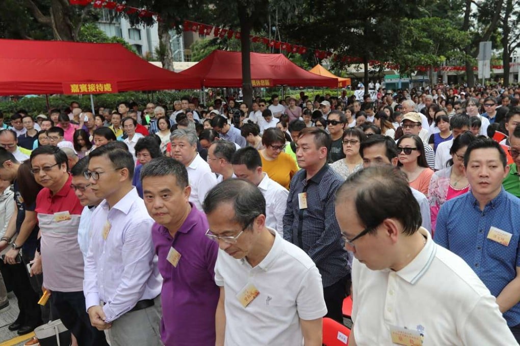 Thousands of citizens gathered at Chater Road. Photo: Edward Wong