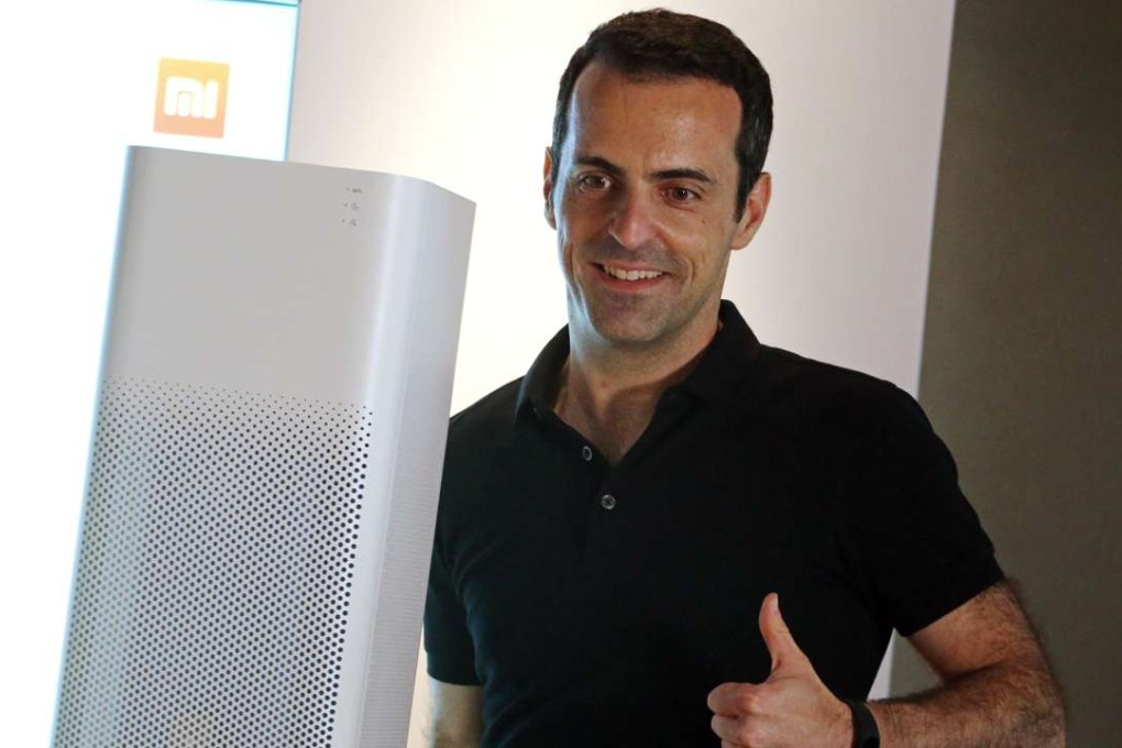 Hugo Barra, vice-president of Xiaomi, introduces the Mi Air Purifier 2 in Mong Kok. Photos: Felix Wong