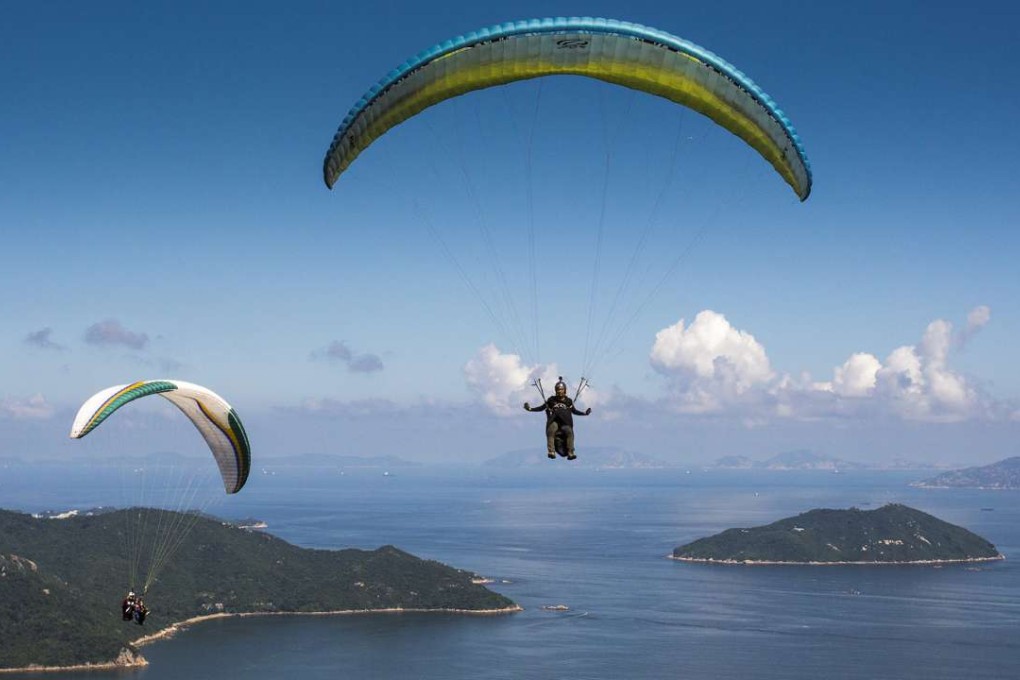 Paragliders at Pak Kung Au in Tung Chung. Photo: May Tse