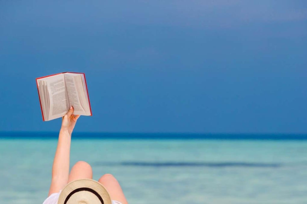 Don’t know what books to take on holiday? Well, worry no more.