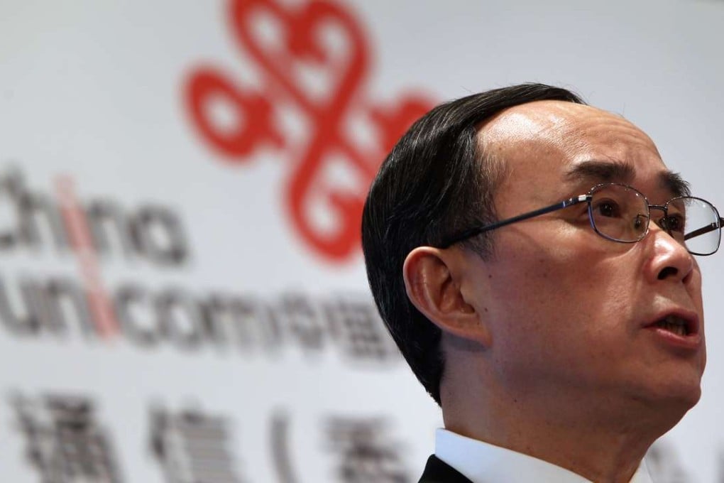 Former China Unicom chairman Chang Xiaobing announces company results in Hong Kong in 2014. He has been accused of taking bribes, among other allegations. Photo: Jonathan Wong