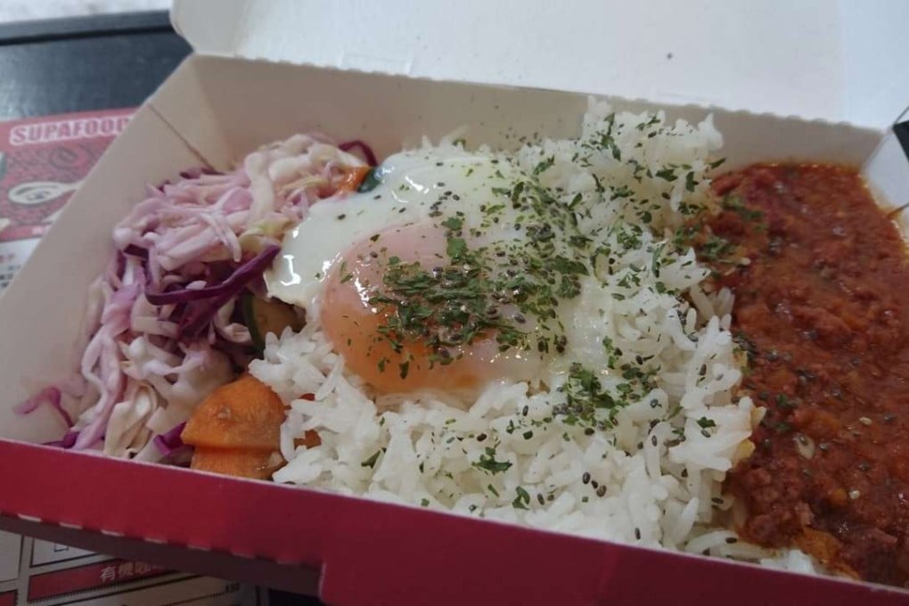 A bolognese made of Organic Aussie grass-fed beef and organic US pasture-raised pork, with egg, rice, purple cabbage and carrot. Photos: Elaine Yau