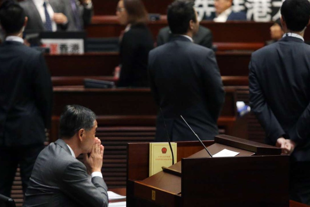 Chief Executive Leung Chun-ying had a hard time dealing with Legco questions about the ICAC controversy. Photo: Sam Tsang