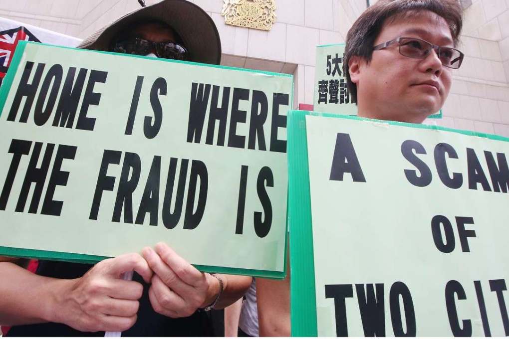 Victims of the property scam yesterday. Photo: David Wong