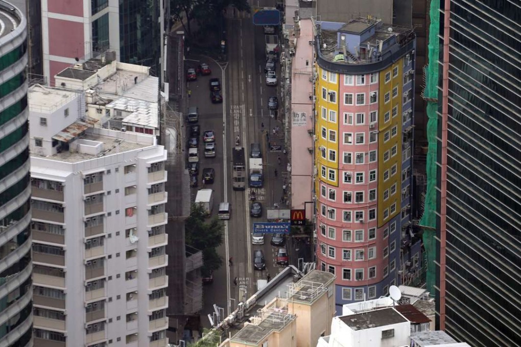 The recent pick-up in home sales in Hong Kong will soon end and the housing market will continue to head downward, say experts. Photo: Felix Wong