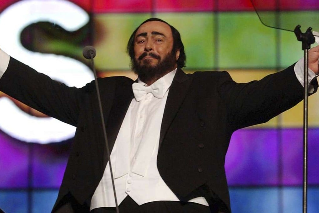 Luciano Pavarotti bows to the audience during the Pavarotti & Friends charity concert for Iraqi children at the Novi Sad Park in Modena, Italy in 2003. The late tenor’s loved ones don’t want the Donald Trump campaign to play one of his signature arias, Nessun Dorma, and demanded he stop using the it. Photo: AP