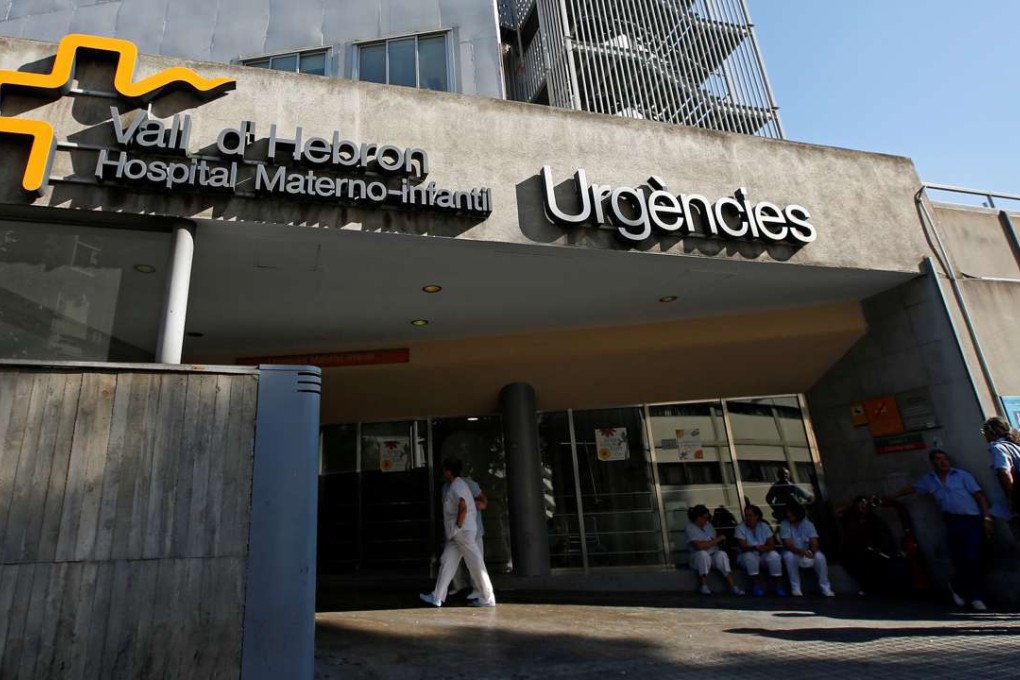 The entrance of the maternity emergency unit at the Vall d'Hebron Hospital in Barcelona, Spain, where a baby was born with Europe’s first case of microcephaly caused by Zika. Photo: Reuters