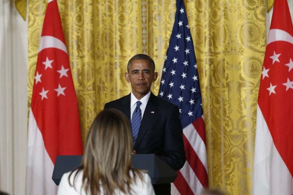 US President Barack Obama slams Donald Trump in his strongest attack on the billionaire, demanding that Republicans abandon the candidate as unfit to become US President. Photo: EPA