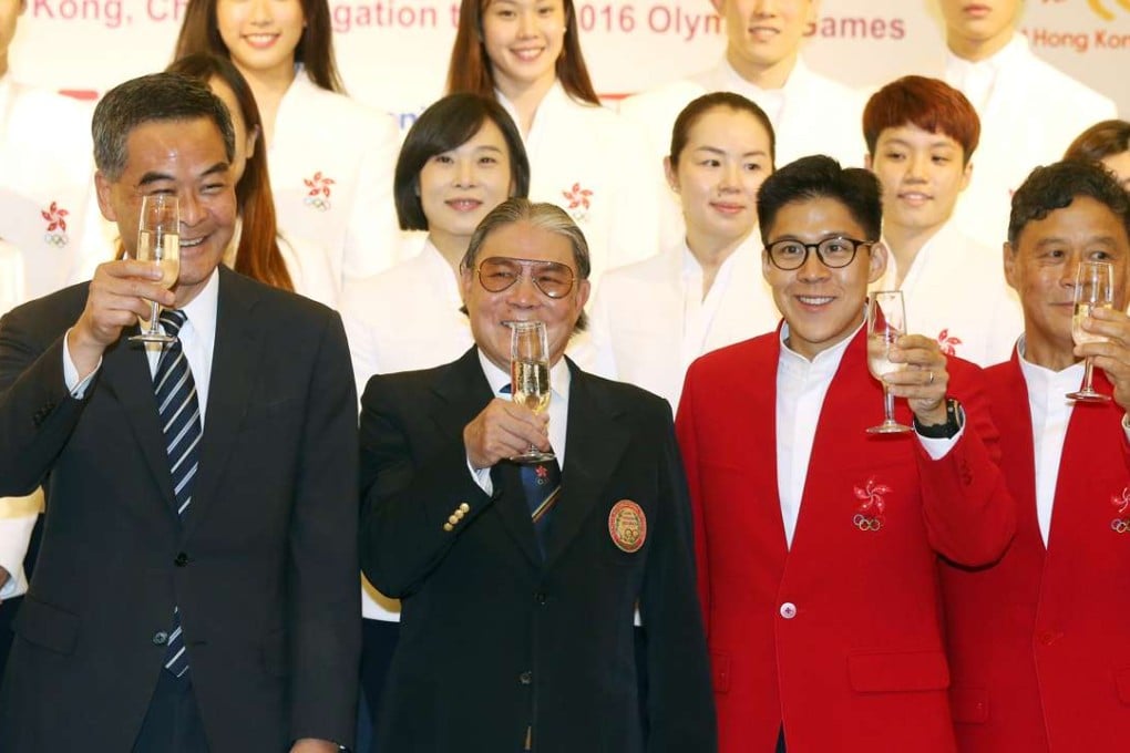 Ronnie Wong Man-chiu (right) pictured with (L-R) Hong Kong chief executive Leung Chun-ying; Timothy Fok Tsun-ting; Kenneth Fok Kai-kong at the flag presentation to the Hong Kong Delegation for the Rio Games. Photo: K. Y Cheng