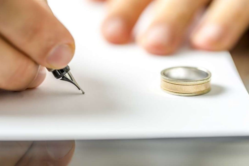 Although there are many factors that go into divorce, experts say that expat couples tend to deal with unique relationship stresses. Photo: SCMP Pictures