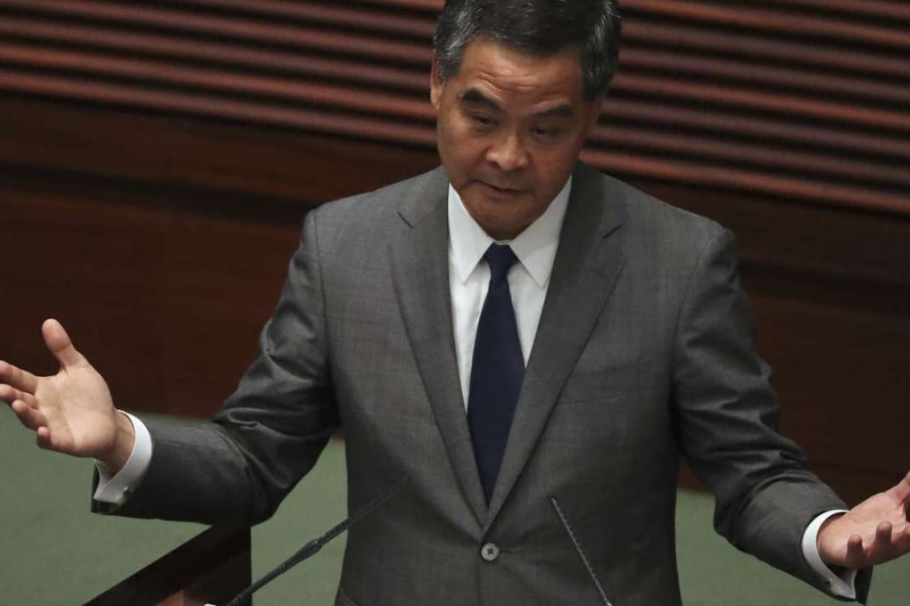 Chief Executive Leung Chun-ying insists he does have friends. Photo: Robert Ng