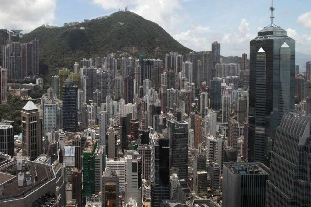 Hong Kong's financial district. There has been huge interest by mainland investors in snapping up office space in the city as the yuan continued to depreciate. Photo: Reuters