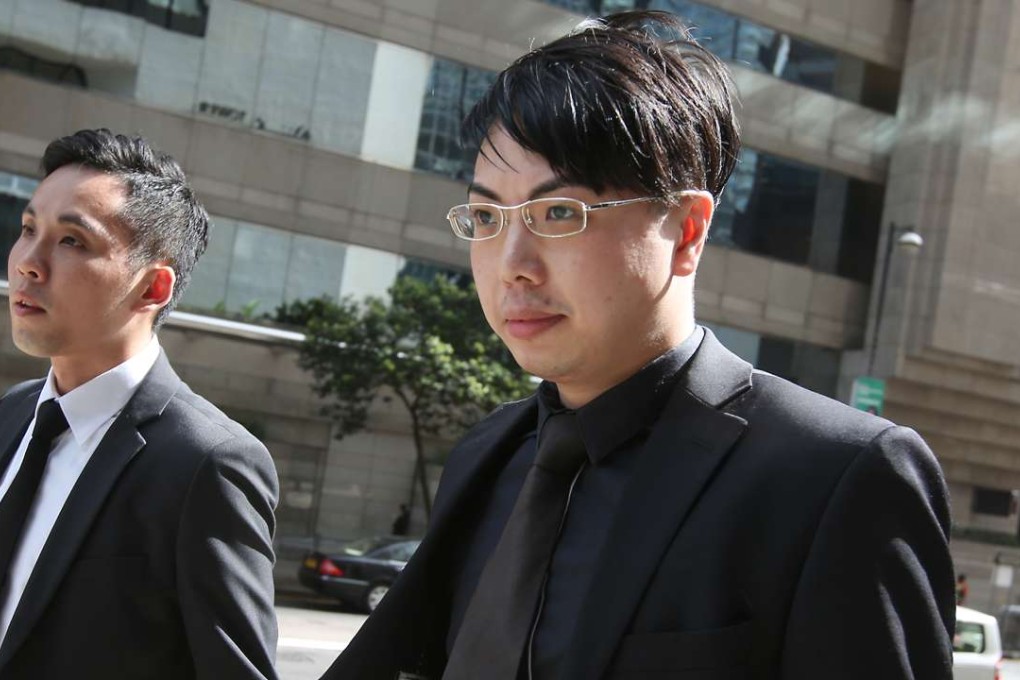 Hong Kong waiter shifts stance on allegation that Democratic Party paid ...