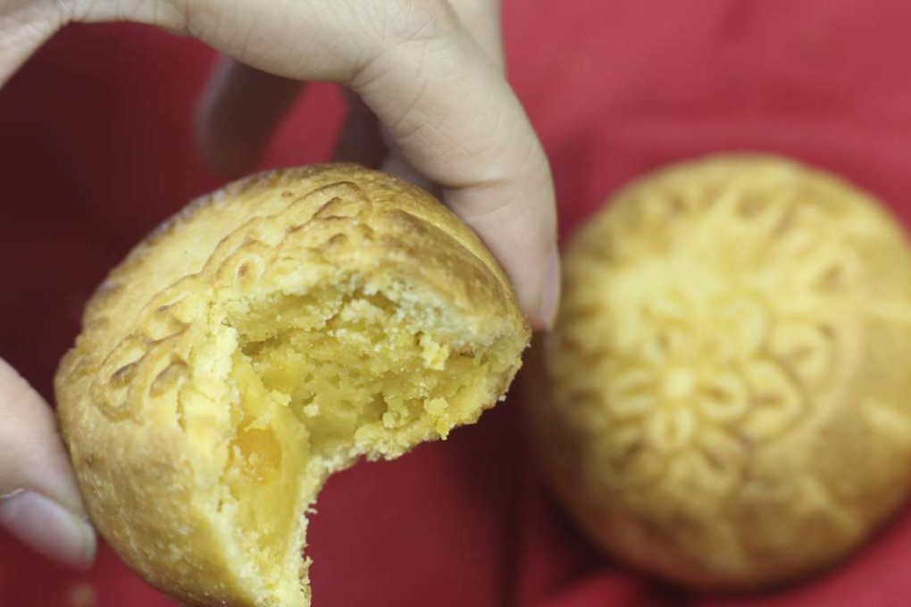 Mini egg custard premium mooncakes by A La Bakery. Photos: May Tse