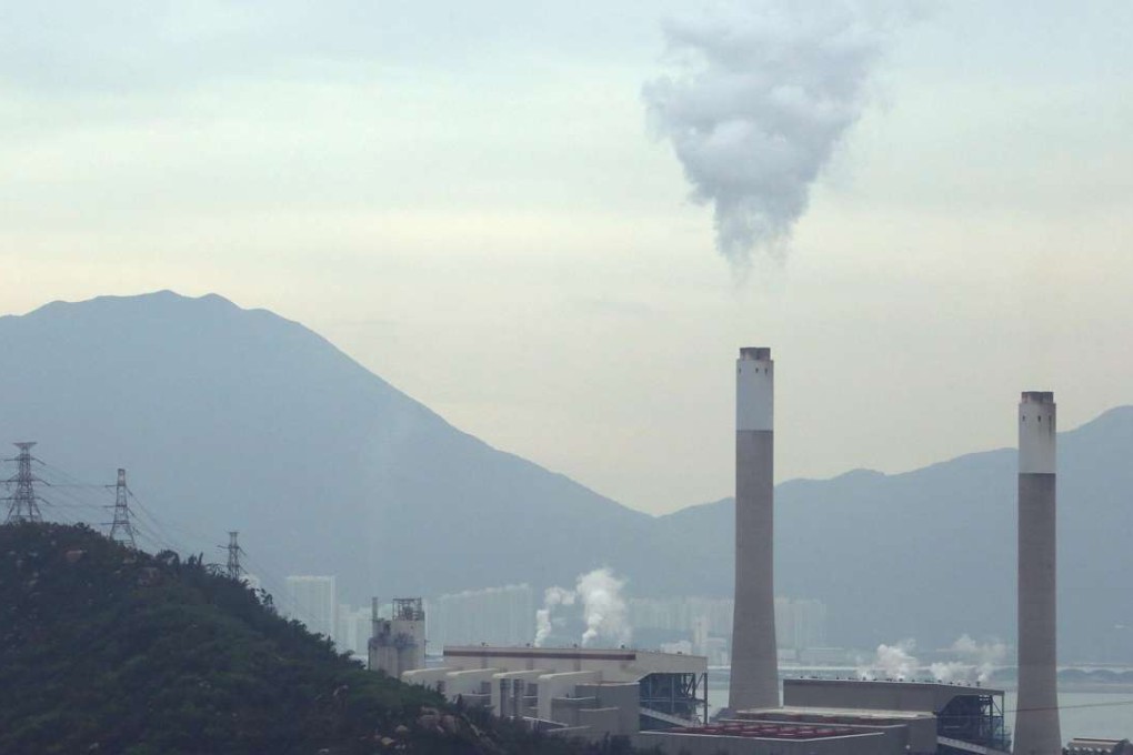 The coal-fired Castle Peak Power Station in Tuen Mun, operated by CLP. Two of its units can also burn gas as a backup fuel. Photo: Felix Wong