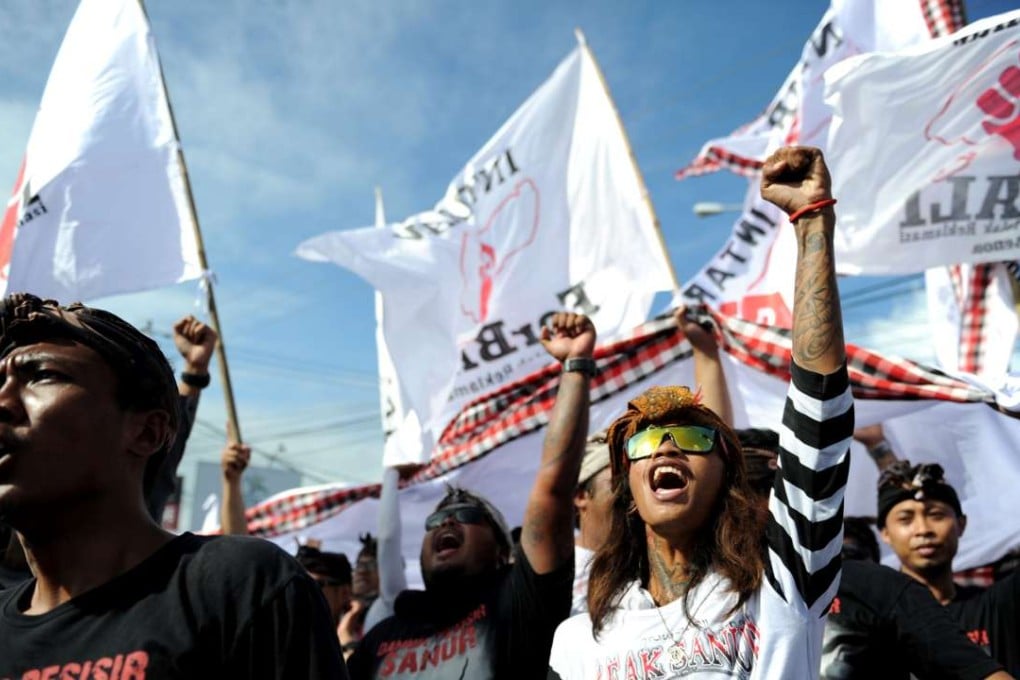 Balinese demonstrators in Sanur. Photo: AFP