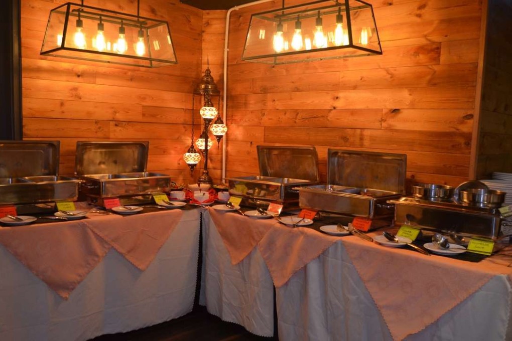 Buffet at Curry Leaf