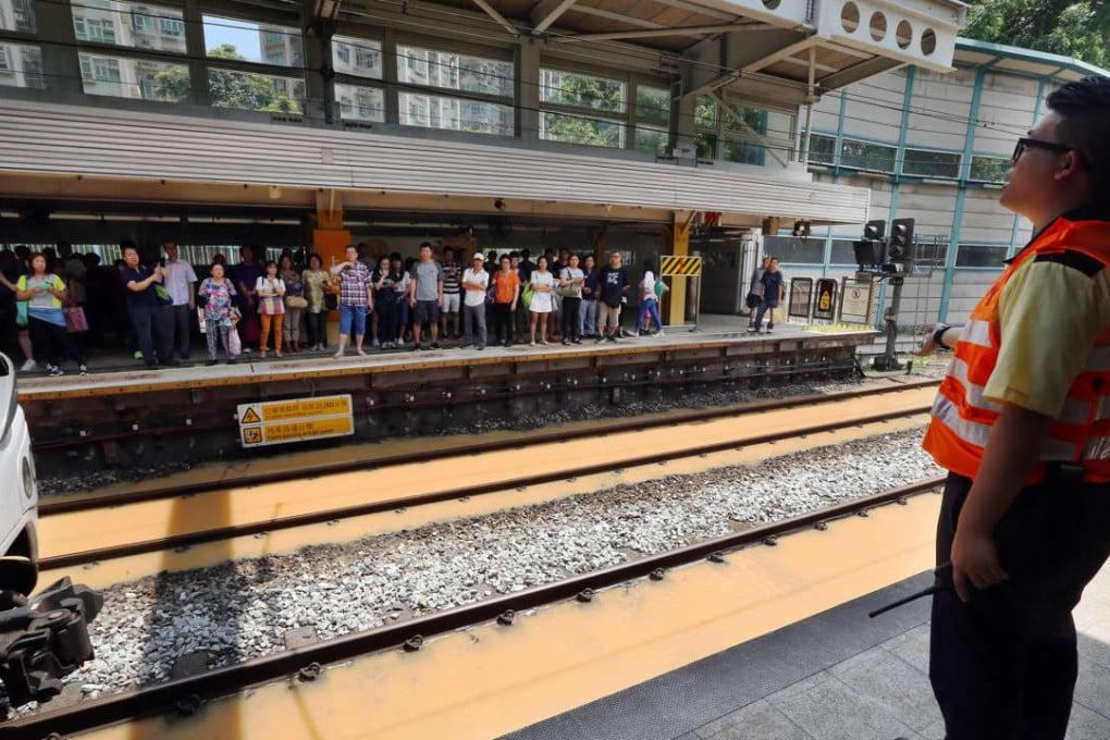 The burst pipe left many passengers waiting at Sheung Shui. Photo: K. Y. Cheng