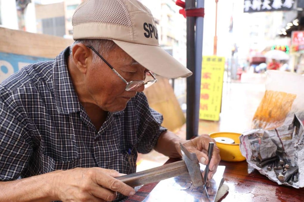 80-year-old stencil maker Wu Ding-keung at his workshop in Mong Kok. Photos: Rachel Cheung.