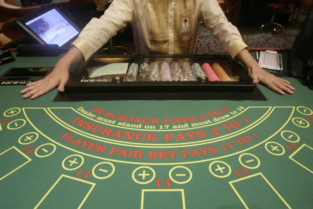 Macau recorded its first gambling revenue growth since May 2014 as it shifts focus towards recreational punters. Photo: Reuters