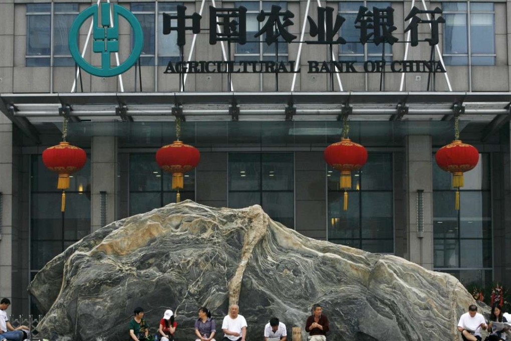 Agricultural Bank of China shed 4,023 staff in the first half of the year, bringing its total headcount down to 499,059. Photo: Reuters