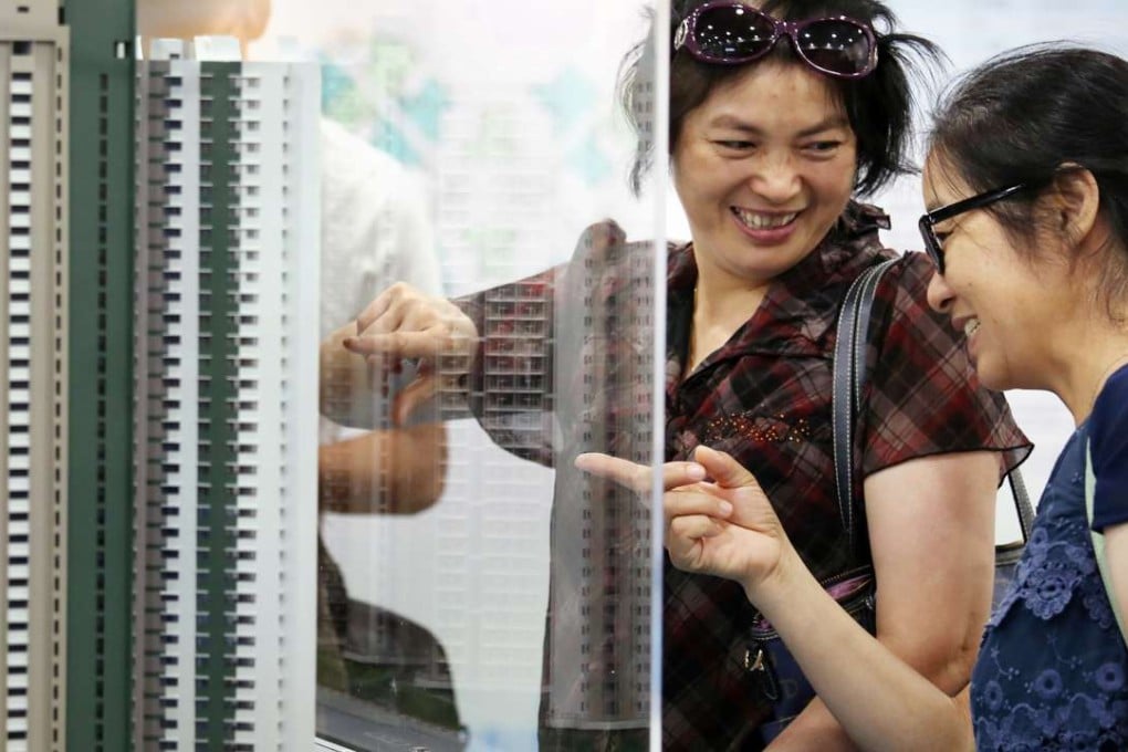 Hong Kong residential prices are likely to come under pressure once the Fed raises interest rates in the United States. Photo: Nora Tam