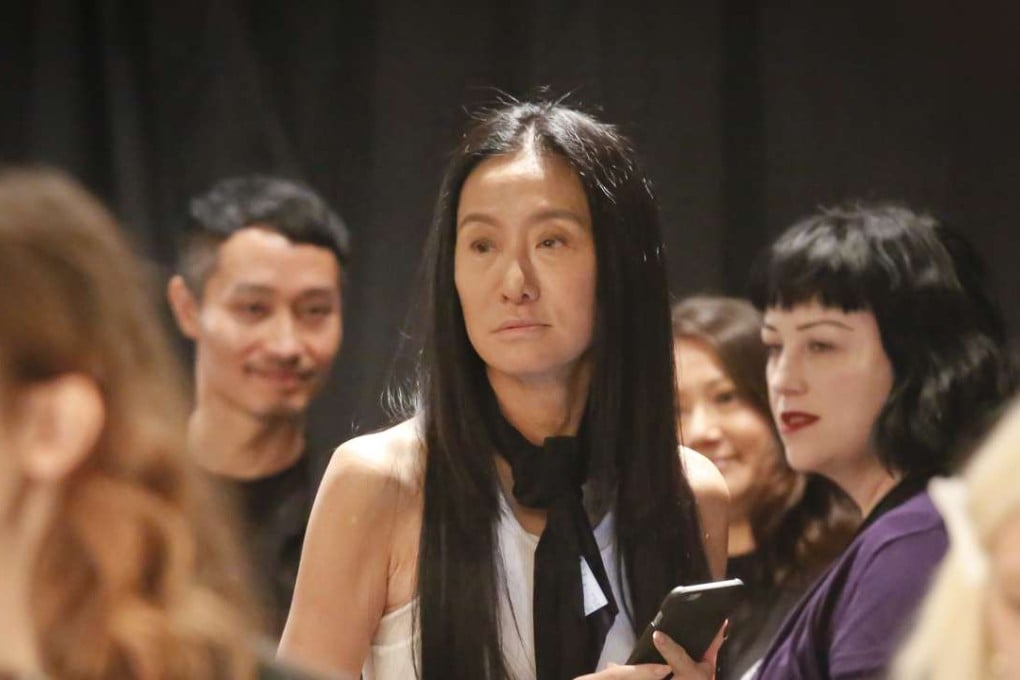Fashion designer Vera Wang surveys backstage before unveiling her Spring 2017 collection during New York Fashion Week, Photo: AP