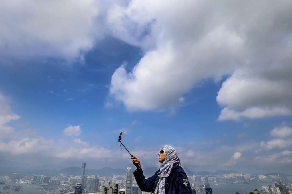 The standby typhoon warning will be issued on Wednesday. Photo: K. Y. Cheng