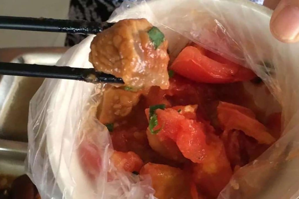 The winning combination of mooncakes and stir-fried tomatoes. Photo: SCMP Pictures