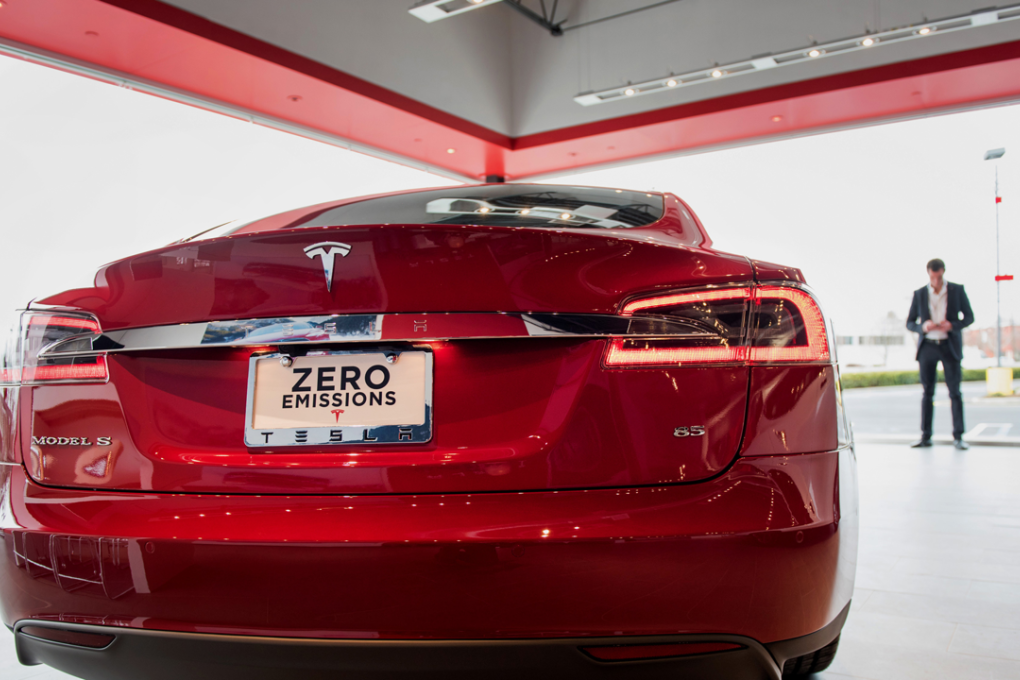 A Tesla model S. Photo: Ron Antonelli/Bloomberg/Getty Images