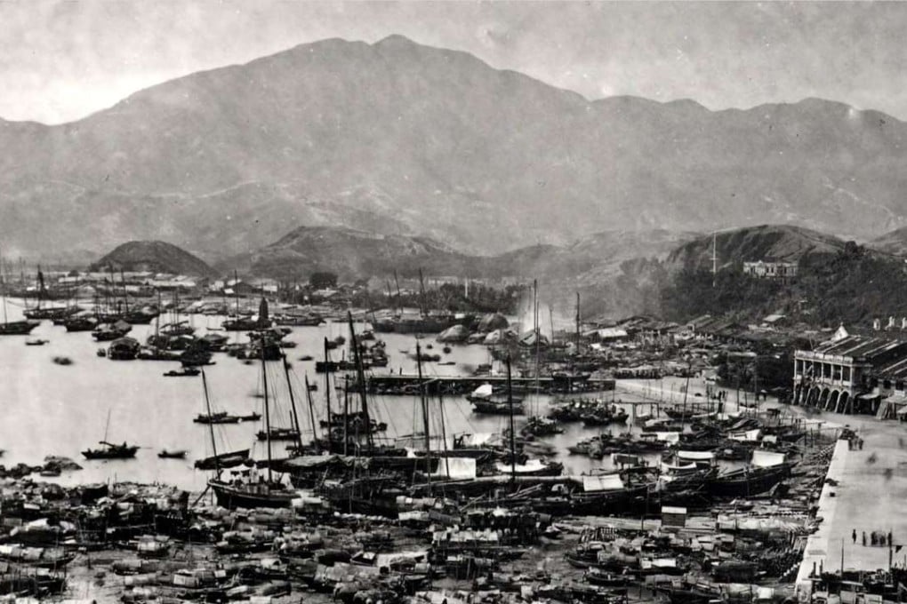 Chinese maritime activity on the Kowloon waterfront in 1900, a picture that is not reflected in Hong Kong’s street signs.
