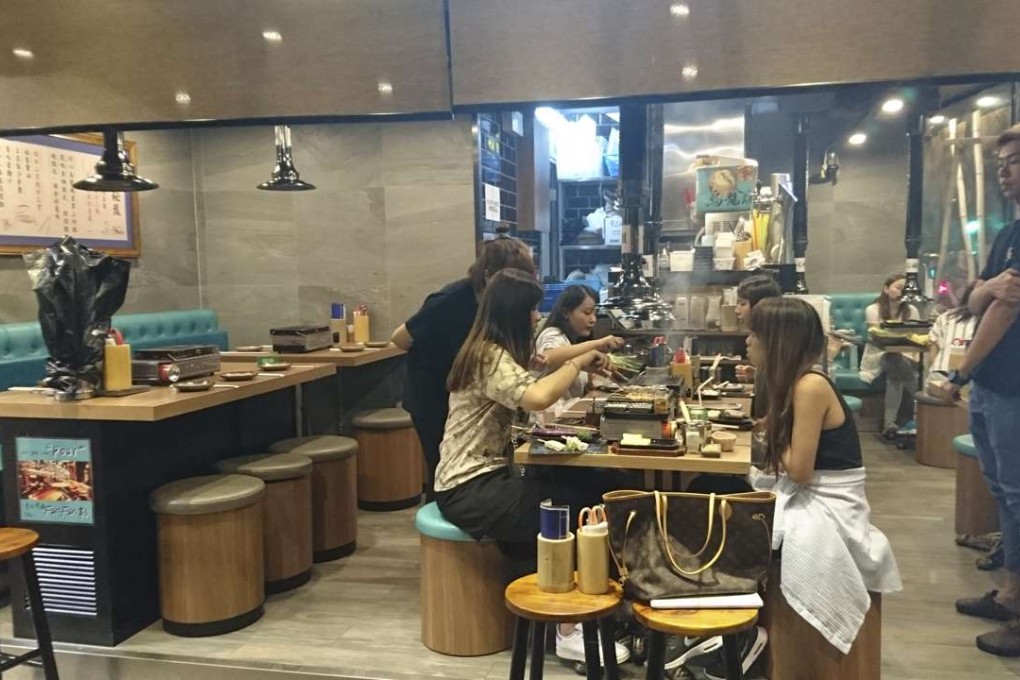 Oolong BBQ in Mong Kok – small but perfectly formed.